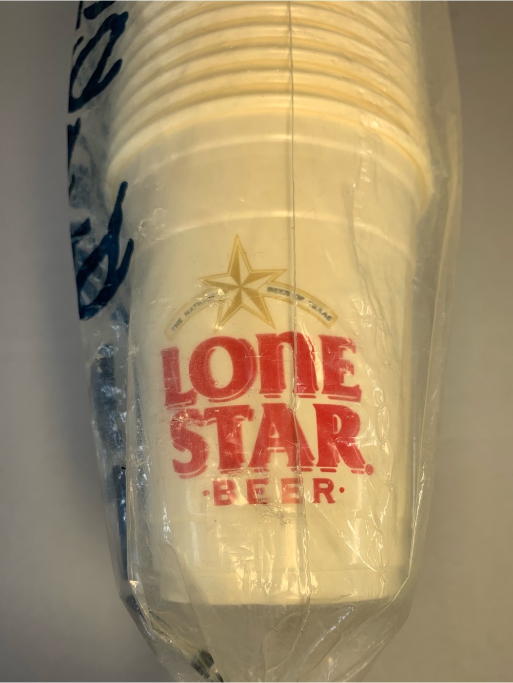 SOLO Lone Star Beer Plastic 14oz Cups 40 in Package.            3888